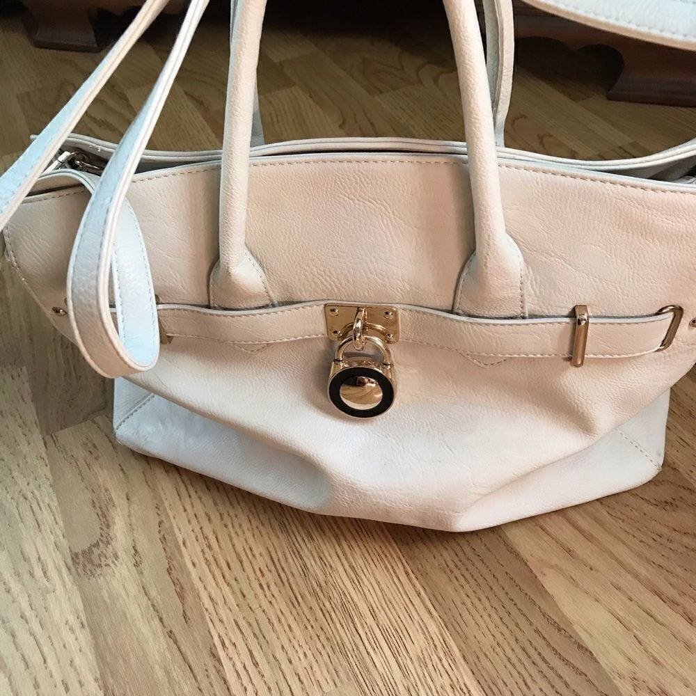 Oversized Handbag - Picture 5 of 16